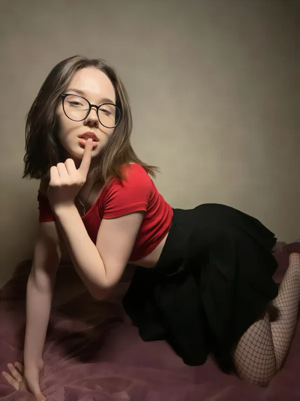 Angelina😇