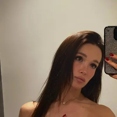 Ellie Leen