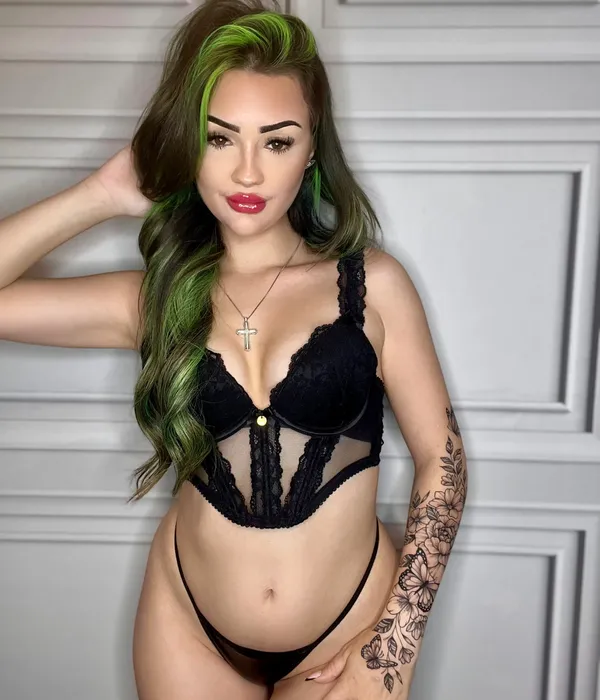 BIRTHDAY GIRL🥳🎉💗