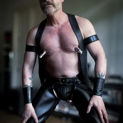 Daddysdarkpleasures