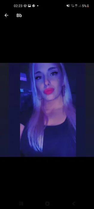 Blondepretty21