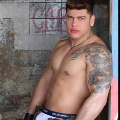 delanbenobe onlyfans delanbenobe